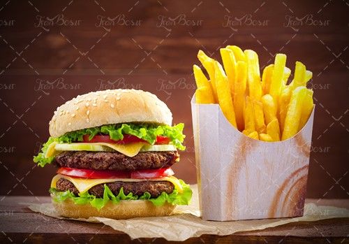 ساندویچ همبرگر اغذیه سیب زمینی 