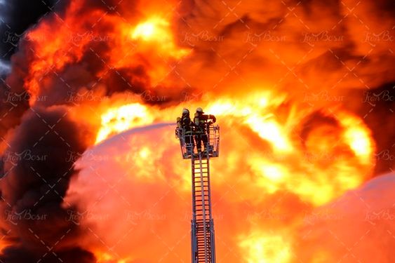 لباس آتش نشانی  آتش نشان 2