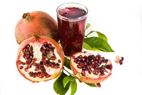 قاچ انار میوه فروشی آب انار3