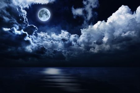 شب آسمان ابر آب و هوا ماه تاریک