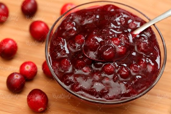 تمشک آبمیوه مربا آب میوه طبیعی توت جنگلی
