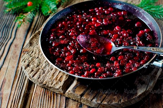تمشک آبمیوه  آب میوه طبیعی توت جنگلی