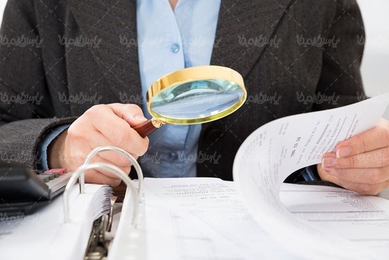 کاراگاه بازرسی پلیس ذره بین عکاسی