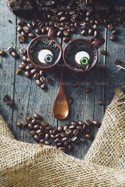 دانه های قهوه  کافی شاپ