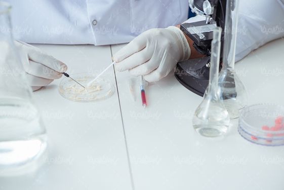 پزشک دکتر بیمارستان آزمایشگاه