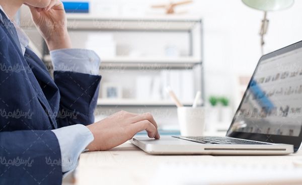 لپ تاپ میز کار اینترنت کاربر کامپیوتر