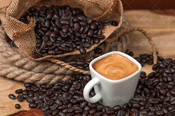 فنجان قهوه کافی شاپ نوشیدنی تلخ