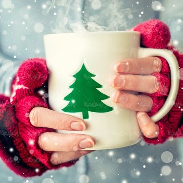 فنجان چای هوای برفی دستکش
