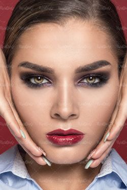 سالن آرایش سالن زیبایی چهره زن