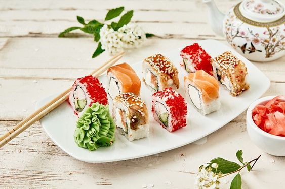 رستوران غذای آماده سوشی غذای چینی
