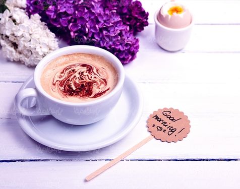 قهوه صبحانه تخم مرغ آب  پز