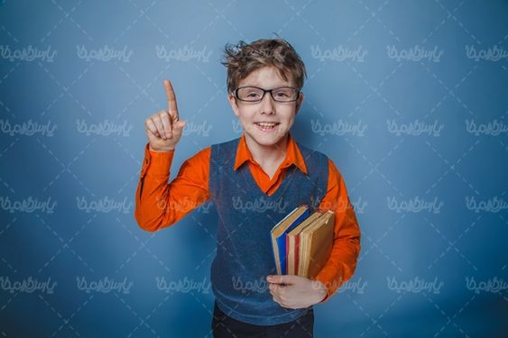 دانش آموز مدرسه تحصیل آموزش