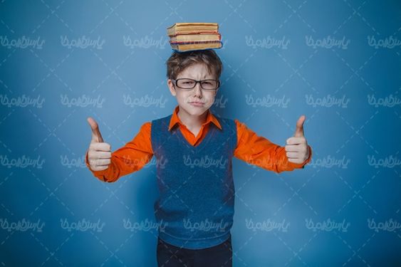 دانش آموز مدرسه تحصیل آموزش