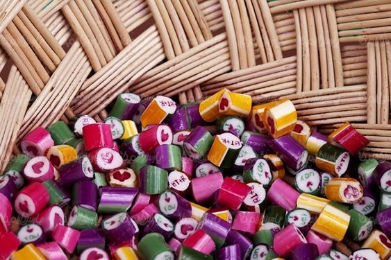آبنبات میوه شکلات میوه ای پاستیل