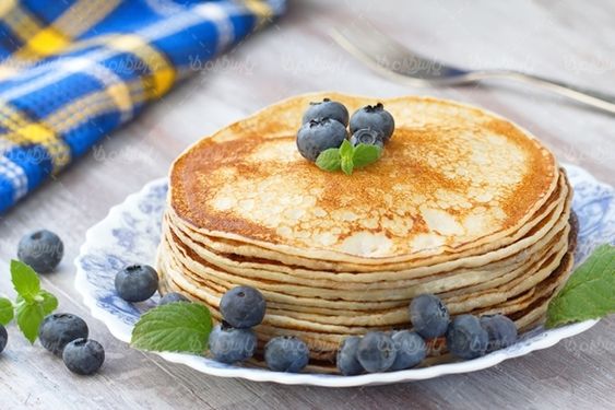 پنکیک صبحانه عصرانه عسل صبحانه کامل