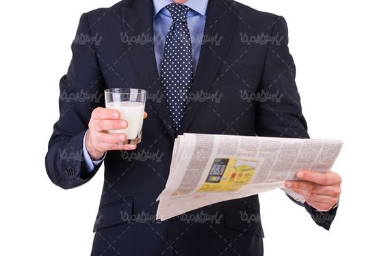 شیر لبنیات لیوان شیر مرد جوان