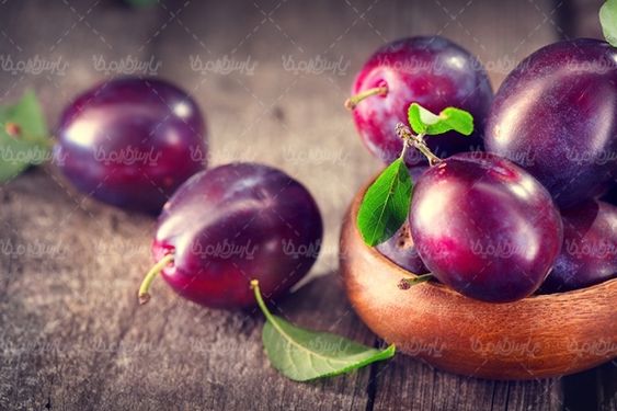 آلو قرمز آلو سیاه میوه فروشی سوپر میوه