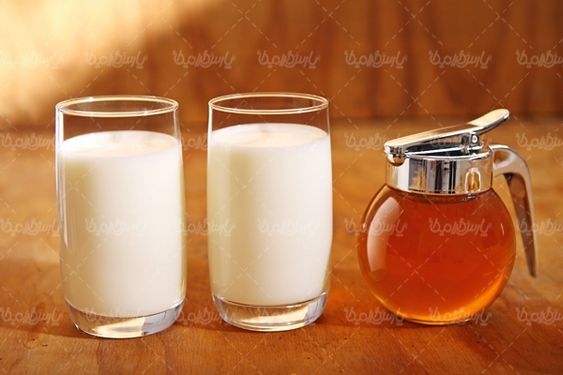 عسل طبیعی شیر ظرف شیشه ای عسل
