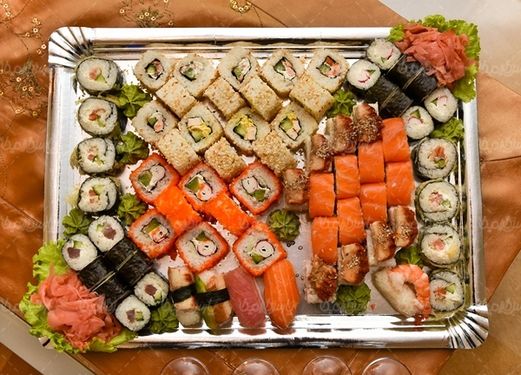 رستوران چینی غذای چینی سوشی