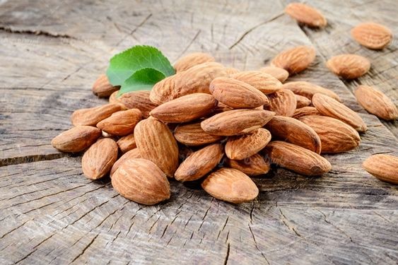 بادام درختی آجیل فروشی خشکبار