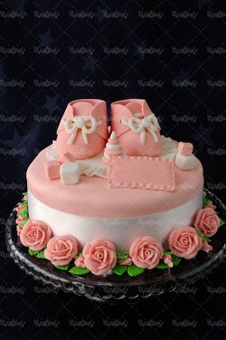 قنادی کیک تولد کیک خامه ای شیرینی سرا