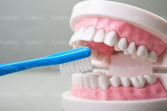 کلینیک دندان پزشکی مولاژ دندان