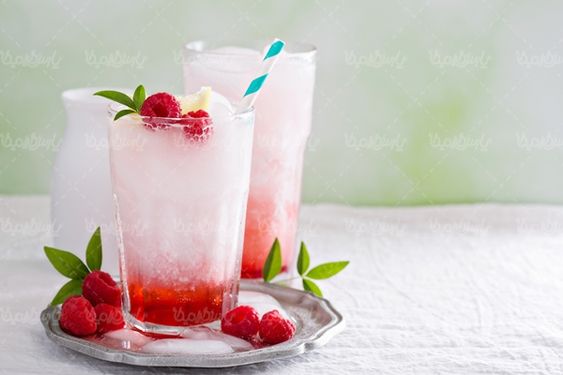آب میوه طبیعی