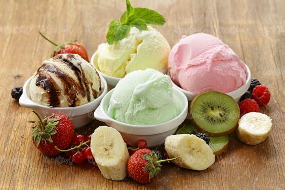 بستنی میوه ای