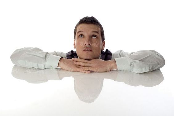 نگاه کردن به بالا