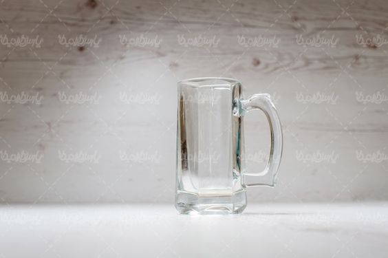 لیوان شیشه ای