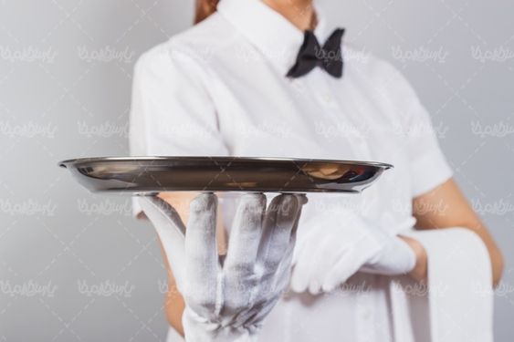 پیش خدمت