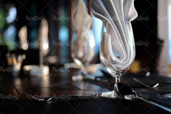 میز نهارخوری