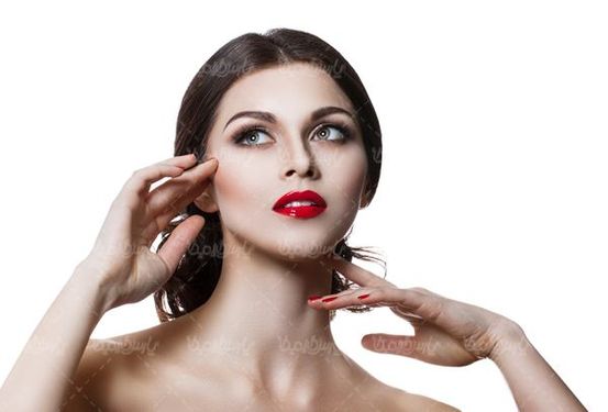Make up the face