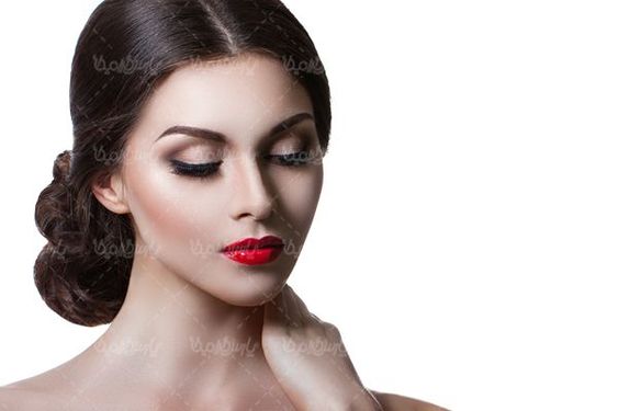 Make up the face