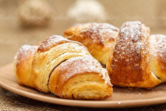 شیرینی کوراسیان