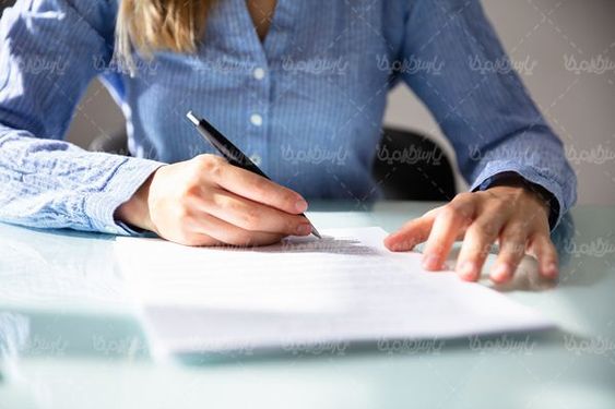 امضاء قرارداد