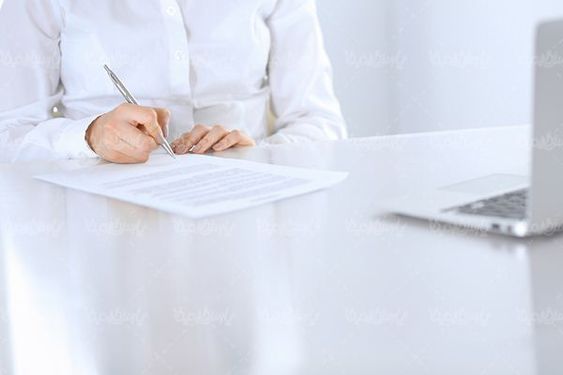 امضاء قرارداد