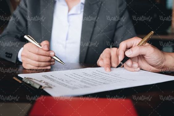 امضاء قرارداد