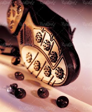 کفش ورزشی