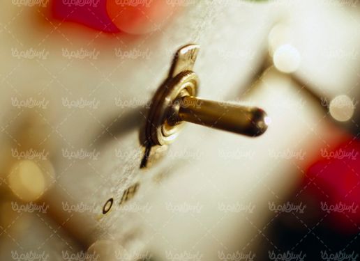 فیوز برق