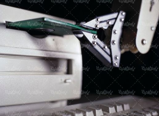 بازوی الکترونیکی