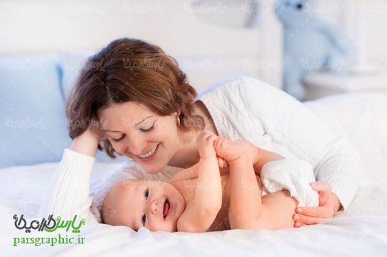 بازی مادر با بچه