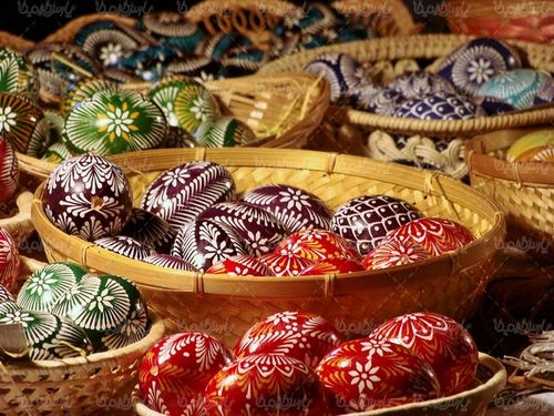 Colored eggs