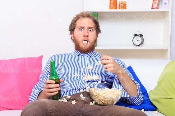 نگاه کردن فیلم