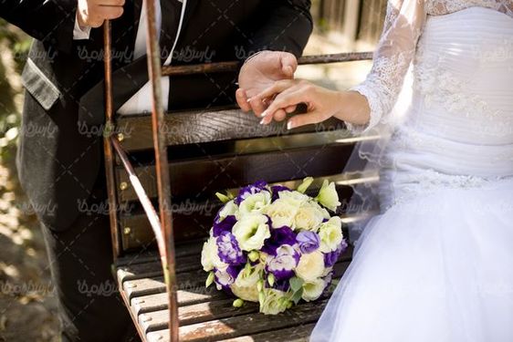 ژست عکس عروس و داماد