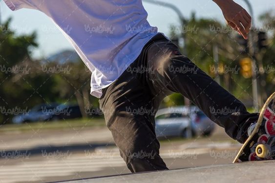 skateboard