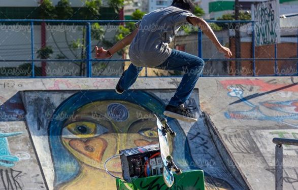 skateboard