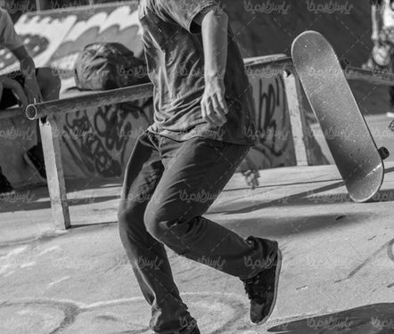 skateboard