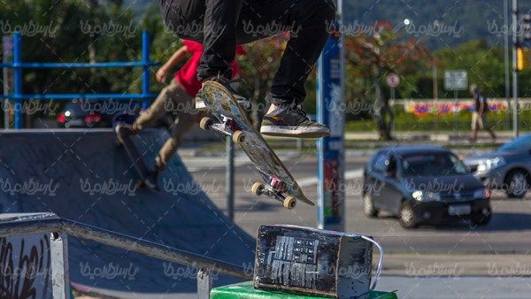 skateboard