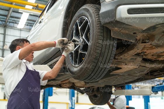 تعمیرگاه ماشین